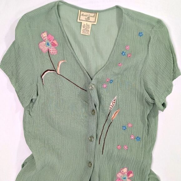April Cornell Button Down Blouse - Picture 6 of 7